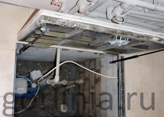 Открытая дверца вид сверху