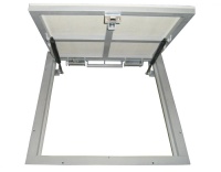 Так выглядит напольный люк АМО 1000п*600 